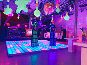 Glow in the dark personeelsfeest